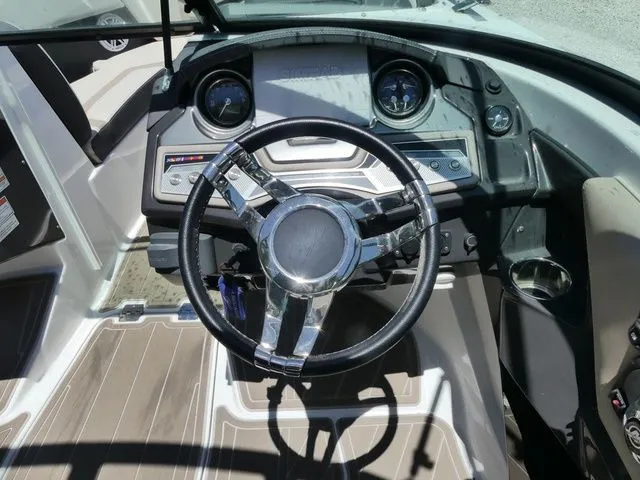 Slide: The Image of Monterey 215SS Super Sport 2023 - 8