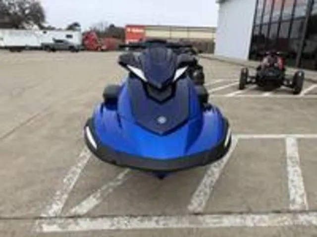 Slide: The Image of Yamaha VX Limited 2026 - 11