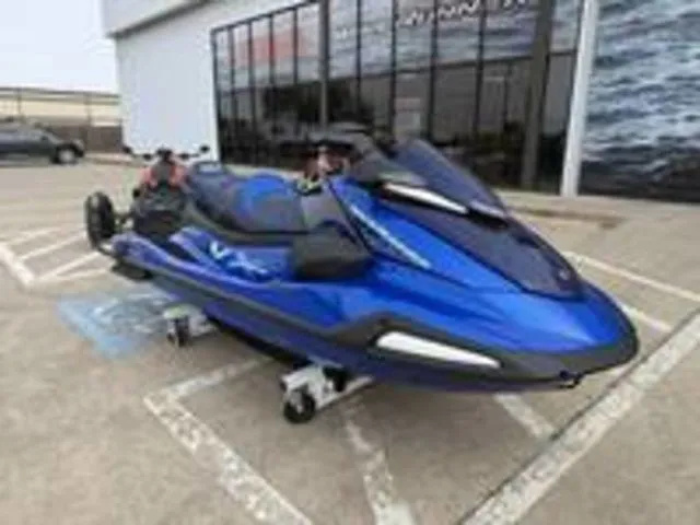 Slide: The Image of Yamaha VX Limited 2026 - 8