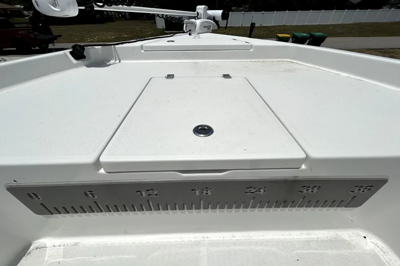 Slide: The Image of Bow deck of 2025 Savannah 210X boat with measurement scale and hatch. - 33