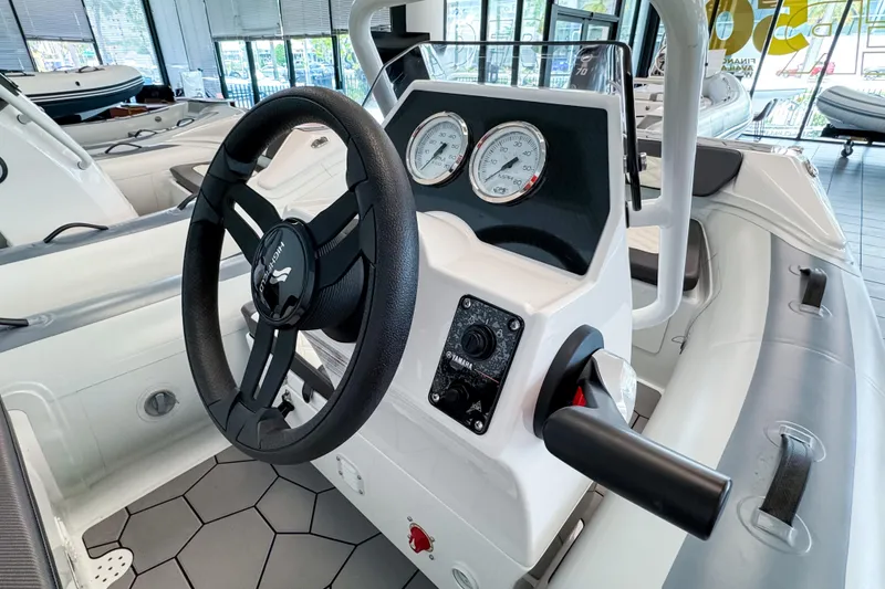 Slide: The Image of Interior view of the 2026 Highfield Sport 360 boat. - 7