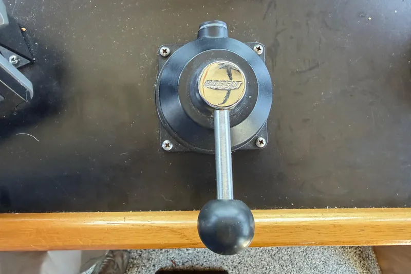 Slide: The Image of 1954 American 70 Tug throttle lever on a control panel. - 42