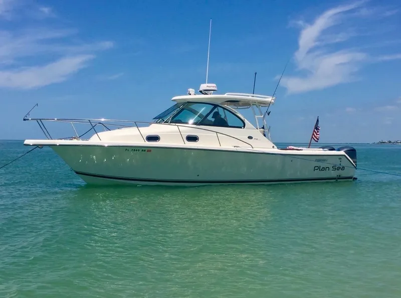 The Image of Pursuit OS 315 Offshore 2011 - 0