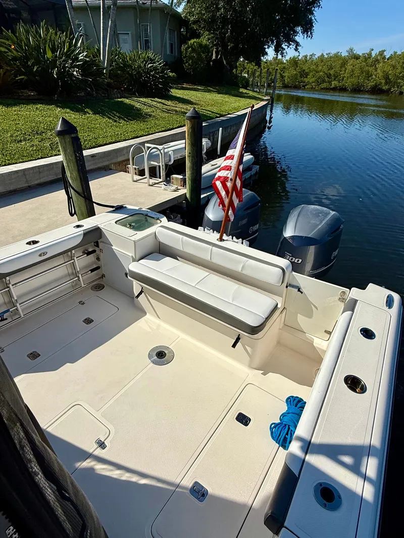 Slide: The Image of Pursuit OS 315 Offshore 2011 - 10