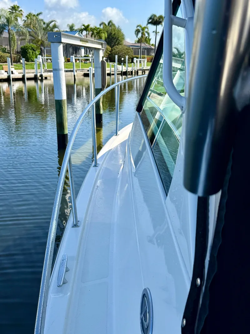 Slide: The Image of Pursuit OS 315 Offshore 2011 - 11