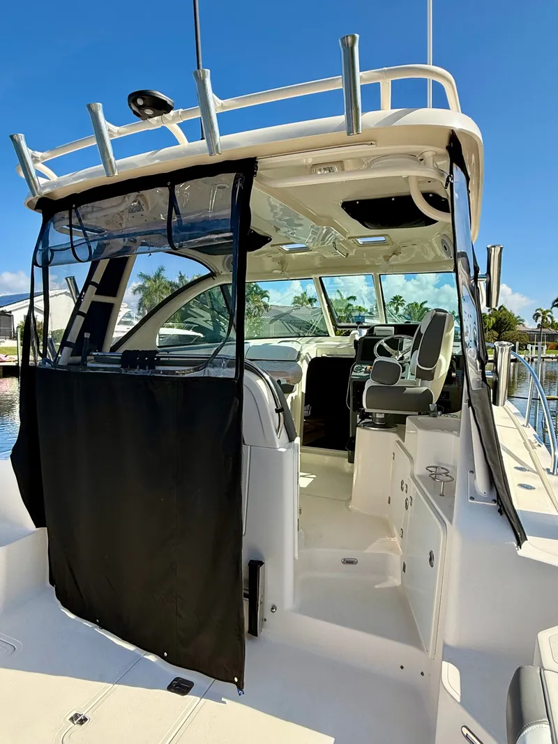 Slide: The Image of Pursuit OS 315 Offshore 2011 - 20