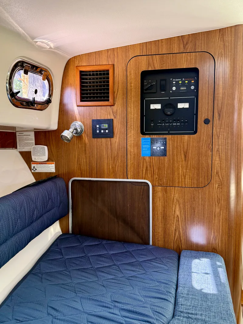 Slide: The Image of Pursuit OS 315 Offshore 2011 - 47