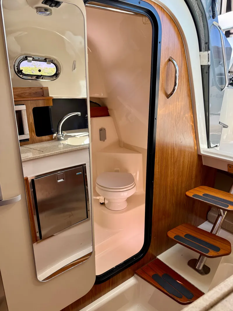 Slide: The Image of Pursuit OS 315 Offshore 2011 - 50