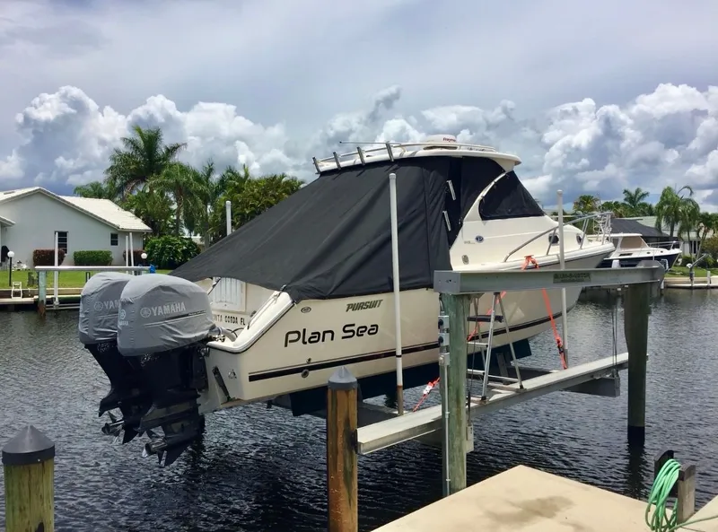 Slide: The Image of Pursuit OS 315 Offshore 2011 - 74