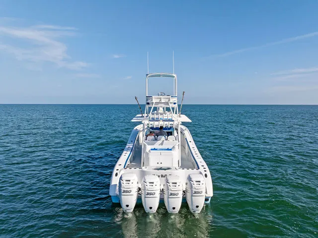 Slide: The Image of Yellowfin 42 Offshore 2019 - 75