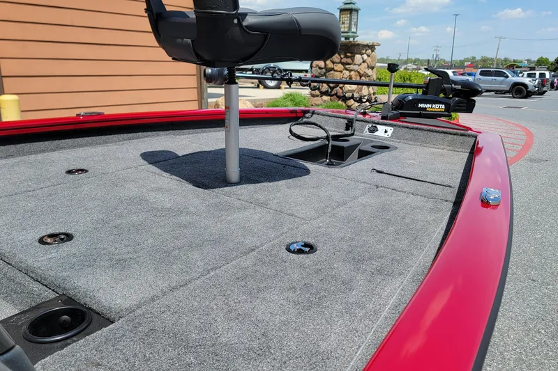 Slide: The Image of 2025 Tracker Pro Team 175 boat deck with Minn Kota trolling motor. - 4