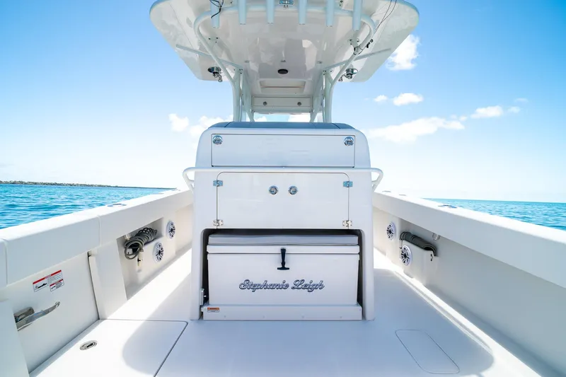 Slide: The Image of 2025 SeaVee 322Z boat interior with clear blue sky and ocean view. - 30