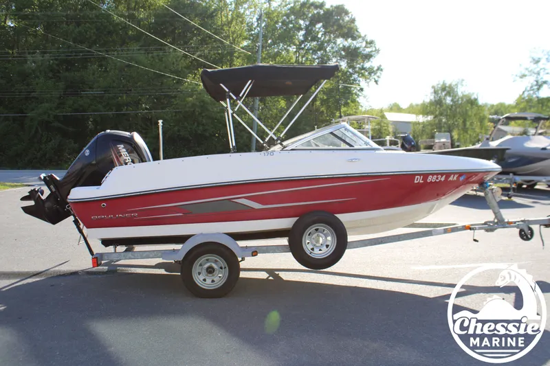 Slide: The Image of 2015 Bayliner 170 boat on trailer, side view. - 6