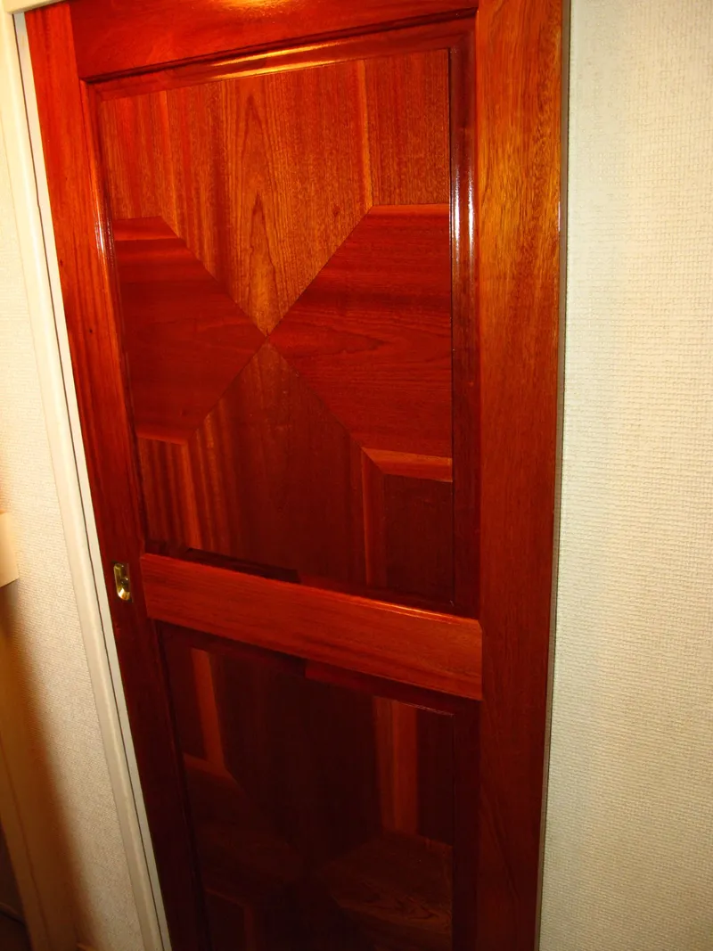Slide: The Image of Wooden door on 1971 Chris-Craft 57 Constellation. - 47