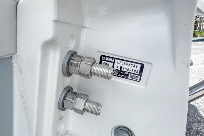 Slide: The Image of Yamaha engine plate on Sea Hunt Gamefish 30, year 2026. - 12