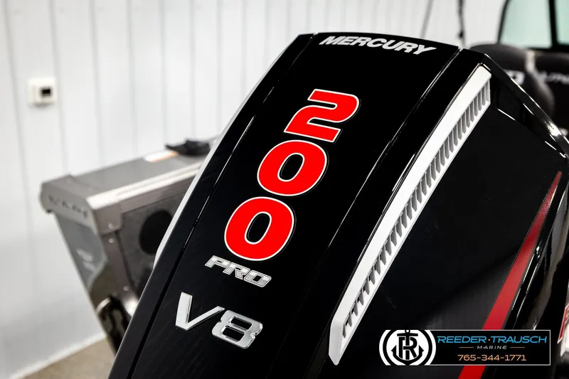 Slide: The Image of Mercury 200 Pro V8 engine on 2026 Lund 1975 Tyee boat. - 48