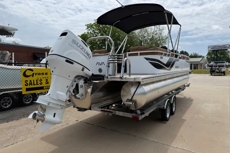 Slide: The Image of 2026 Avalon VENTURE QUAD LOUNGE pontoon boat with Suzuki engine on trailer. - 3