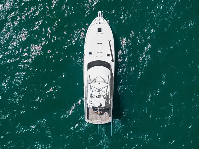Slide: The Image of Hatteras 60 Convertible 1998 - 77