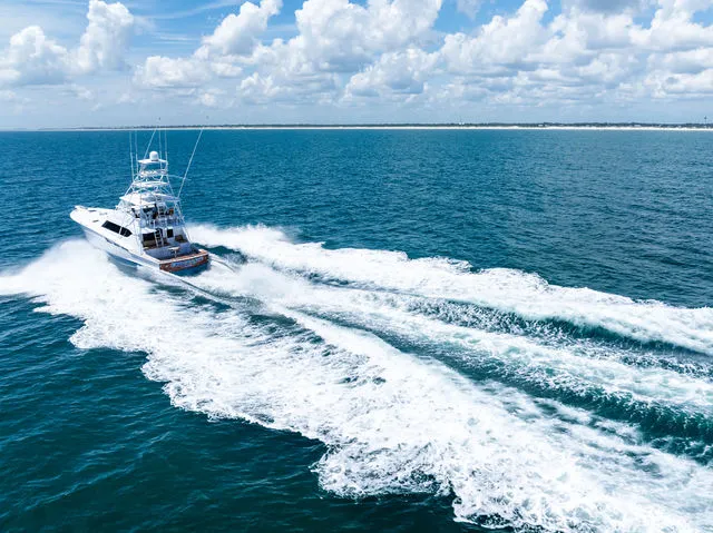 Slide: The Image of Hatteras 60 Convertible 1998 - 82