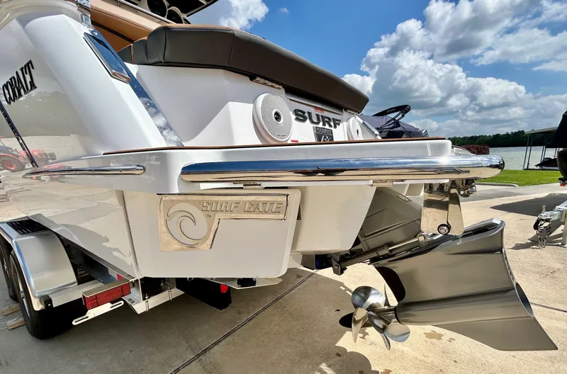 Slide: The Image of Cobalt R6 Surf 2026 - 13