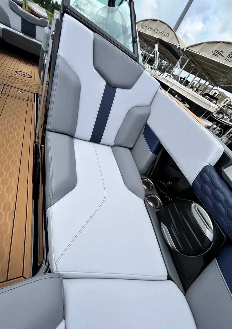 Slide: The Image of Interior of 2026 MasterCraft XT22 with stylish seating. - 21