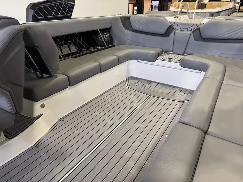 Slide: The Image of Interior of 2022 Nautique Super Air Nautique GS24 boat. - 15