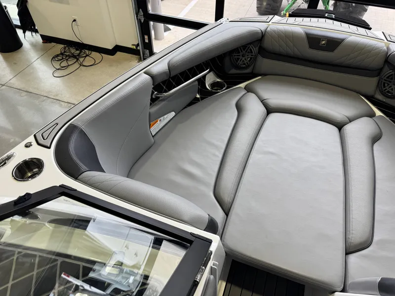 Slide: The Image of Interior of 2022 Nautique Super Air Nautique GS24 boat. - 19