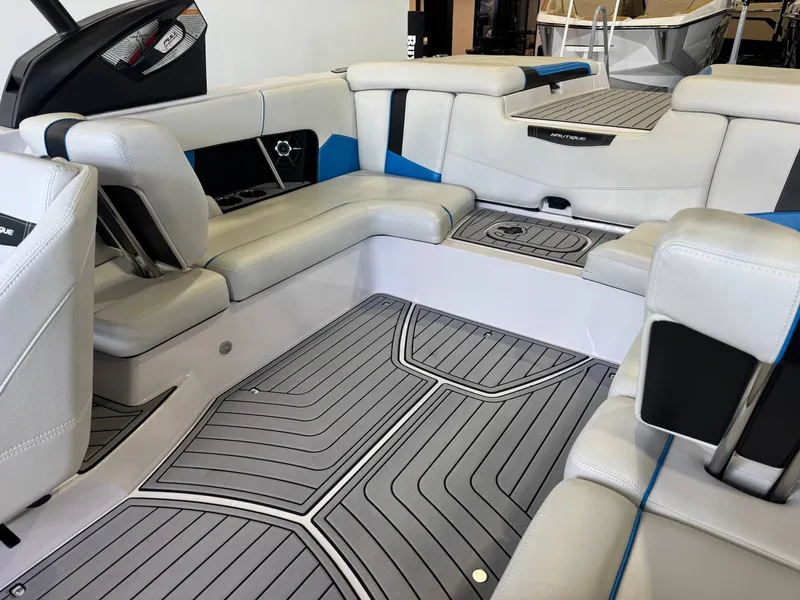 Slide: The Image of Interior of a 2014 Nautique Super Air Nautique 230 boat. - 15