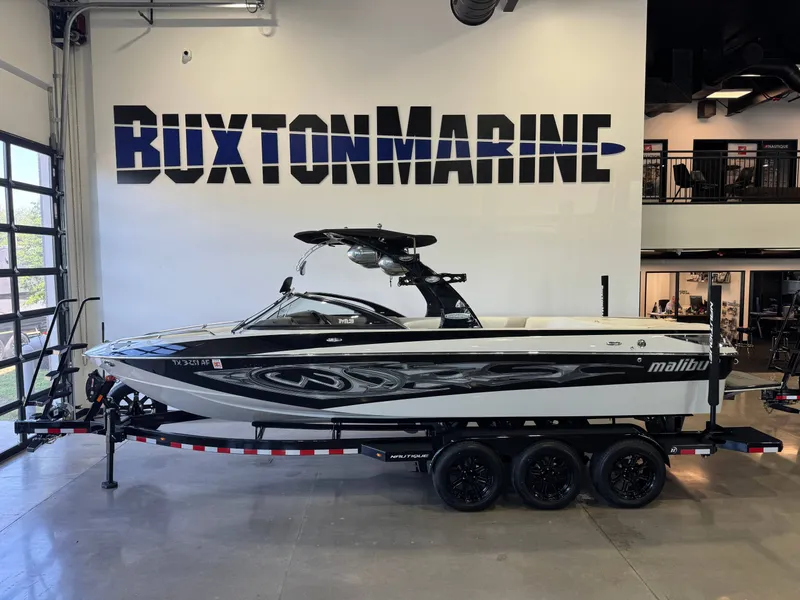The Image of Malibu Wakesetter Lsv 247 2006 - undefined