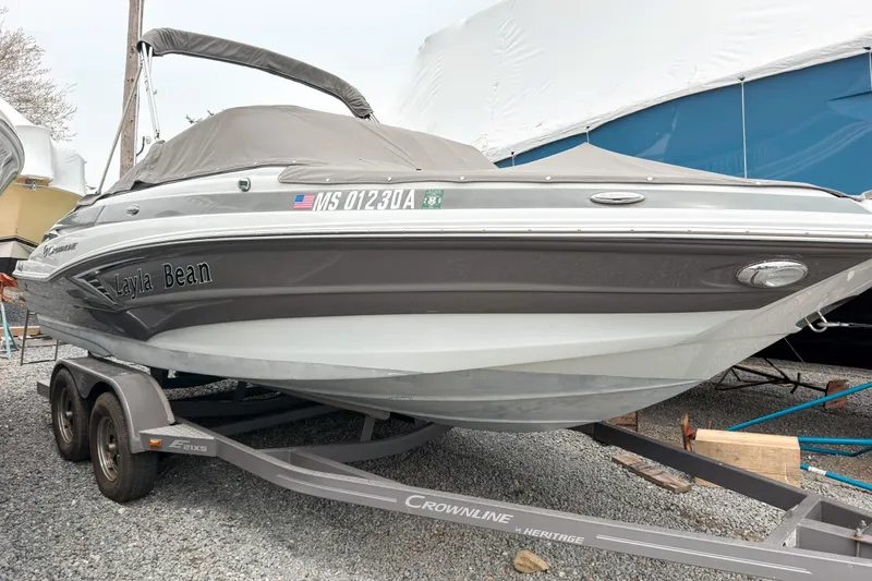 The Image of Crownline Boats Eclipse E215 XS 2018 - undefined