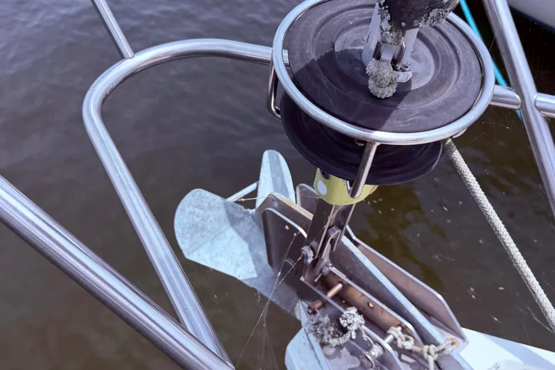Slide: The Image of Bow of 1981 CAL 31 sailboat with anchor and furling system. - 9