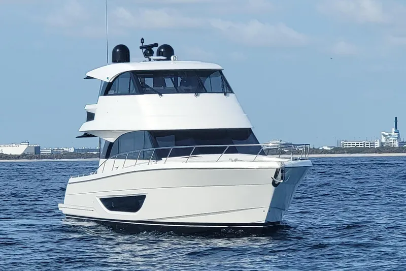 Slide: The Image of 2025 Maritimo M55 - 6