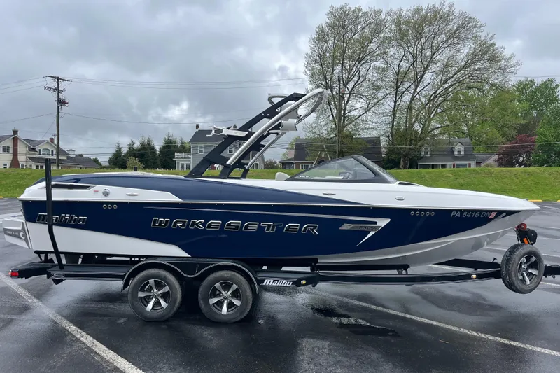 The Image of Malibu Wakesetter 23 LSV 2014 - undefined