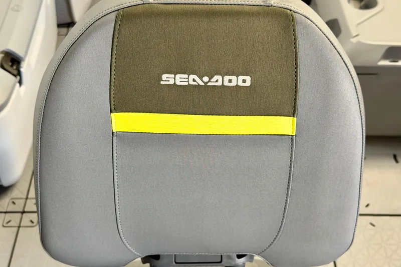 Slide: The Image of Seat of 2026 Sea-Doo Switch Fish 21, featuring logo and yellow accent. - 11