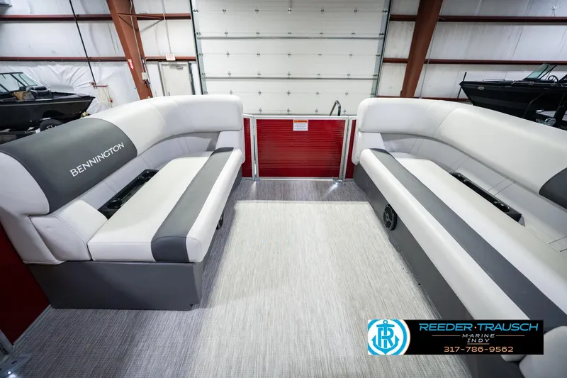 Slide: The Image of Interior of 2025 Bennington 20 SLS pontoon boat with plush seating. - 26