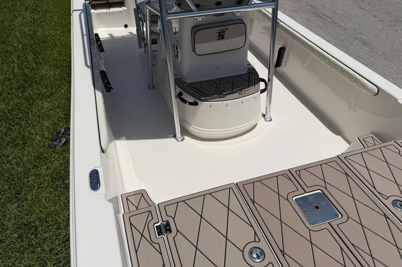 Slide: The Image of 2023 Carolina Skiff 21 LS boat interior with sleek deck design and seating. - 76