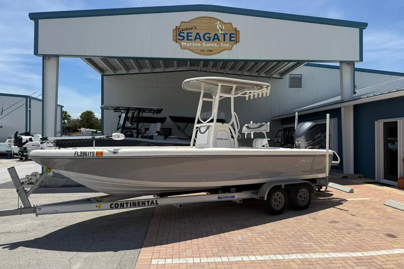 The Image of 2023 Skeeter SX2350 boat on trailer at Seagate Marine Sales. - 1