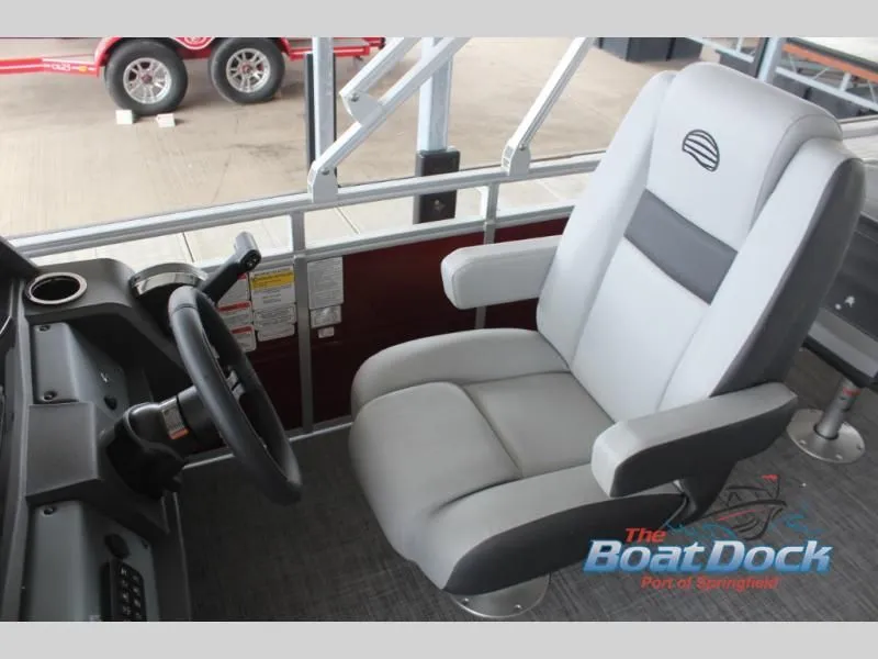 Slide: The Image of Sportfish 20 DLX 2026 - 21