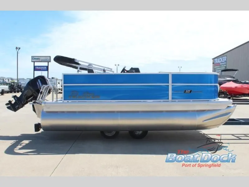 The Image of Party Barge 16 DLX 2026 - 1