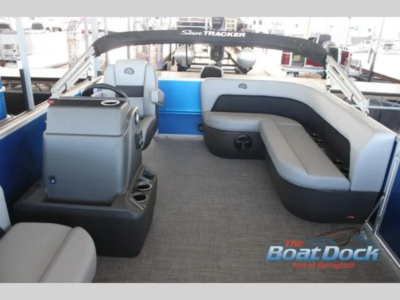 Slide: The Image of Party Barge 16 DLX 2026 - 13