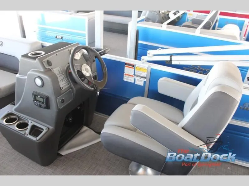 Slide: The Image of Party Barge 16 DLX 2026 - 16
