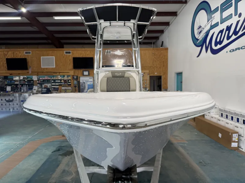 Slide: The Image of Key West 189 FS boat 2026 in a showroom. - 10
