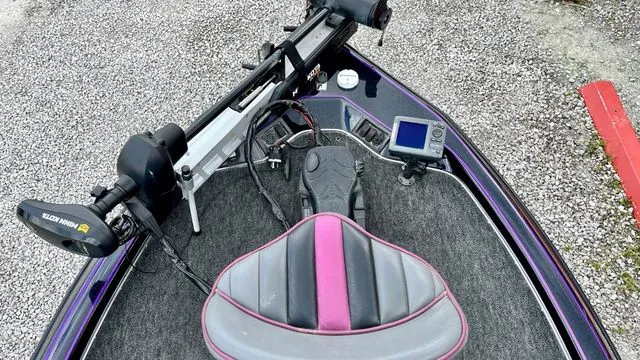 Slide: The Image of Champion DCX Elite 1994 - 4