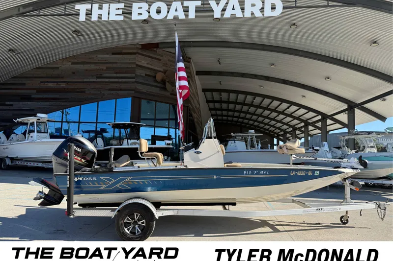 The Image of 2020 Xpress H20B Bay boat displayed at The Boat Yard dealership. - 1