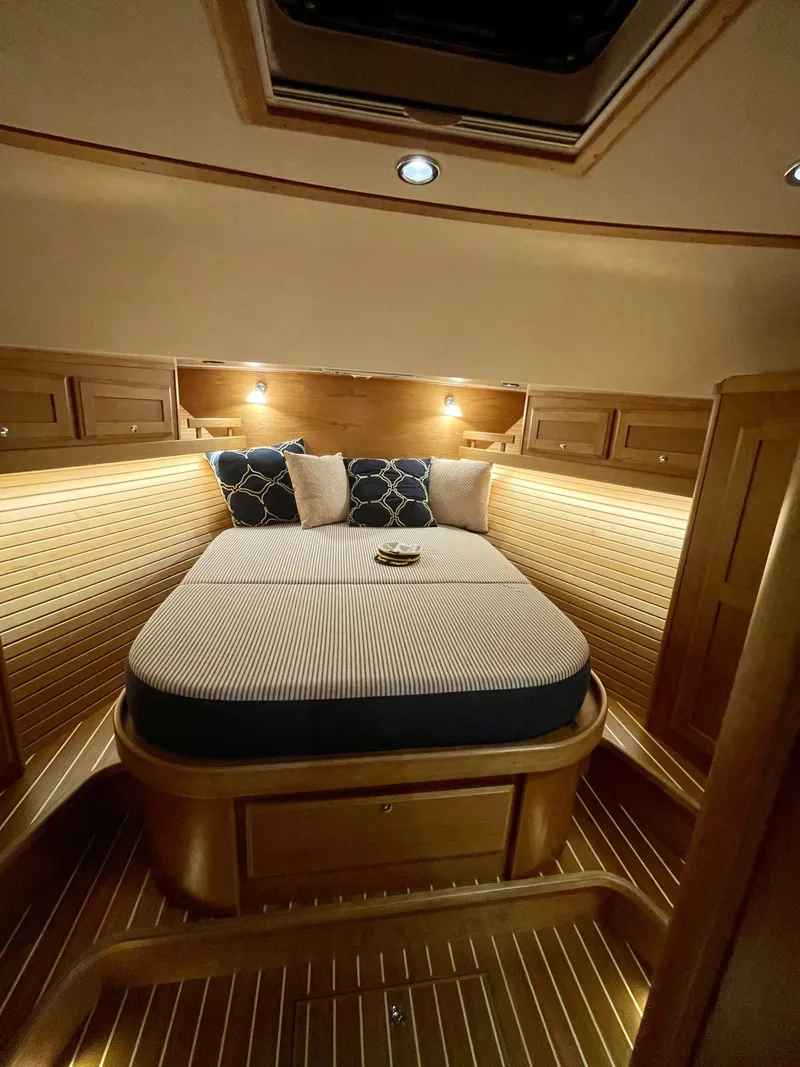 Slide: The Image of Sabre 48 Salon Express 2023 - 23