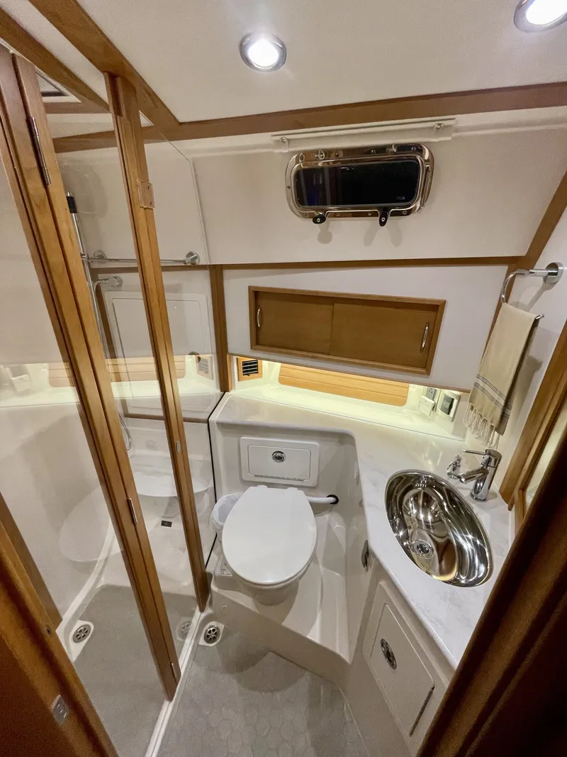Slide: The Image of Sabre 48 Salon Express 2023 - 27