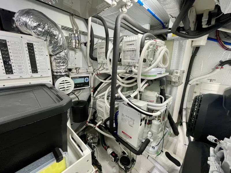 Slide: The Image of Sabre 48 Salon Express 2023 - 39