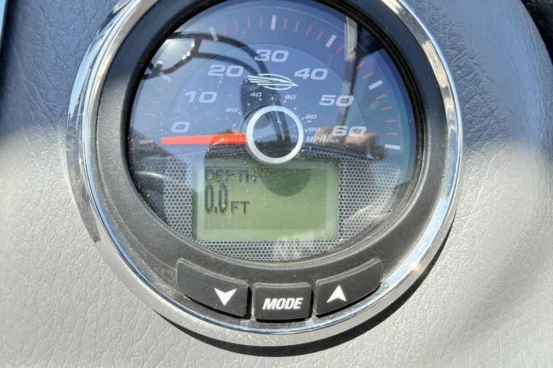 Slide: The Image of Depth gauge on 2016 Chaparral 246 SSi boat showing 0.0 feet. - 20