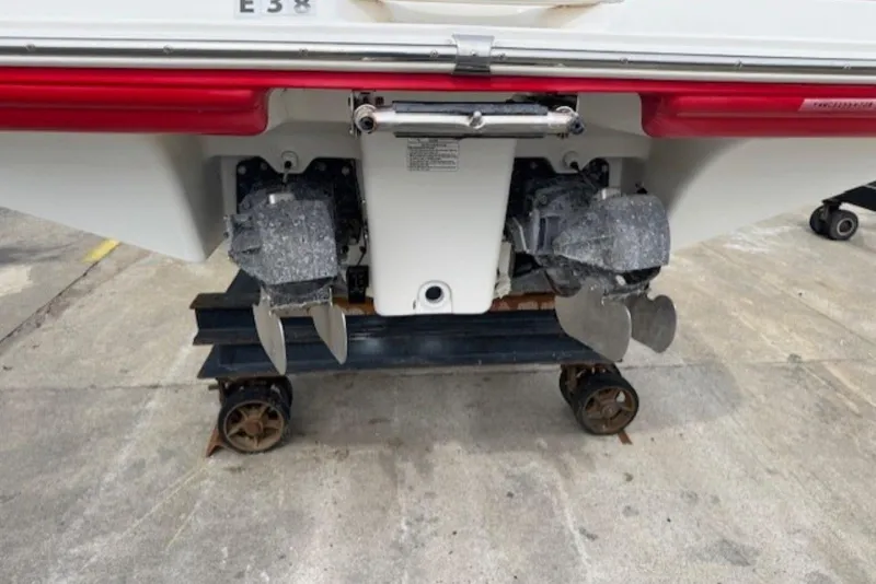 Slide: The Image of 2008 Yamaha Boats SX230 HO twin jet drives on a trailer. - 6