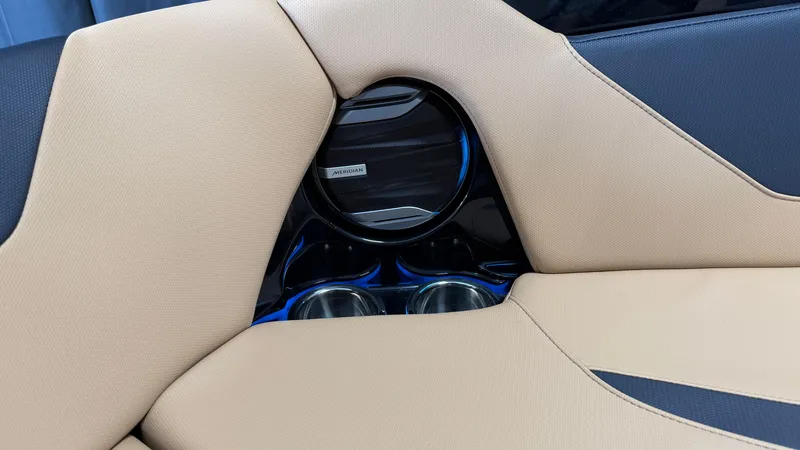 Slide: The Image of MasterCraft NXT20 2027 - 74